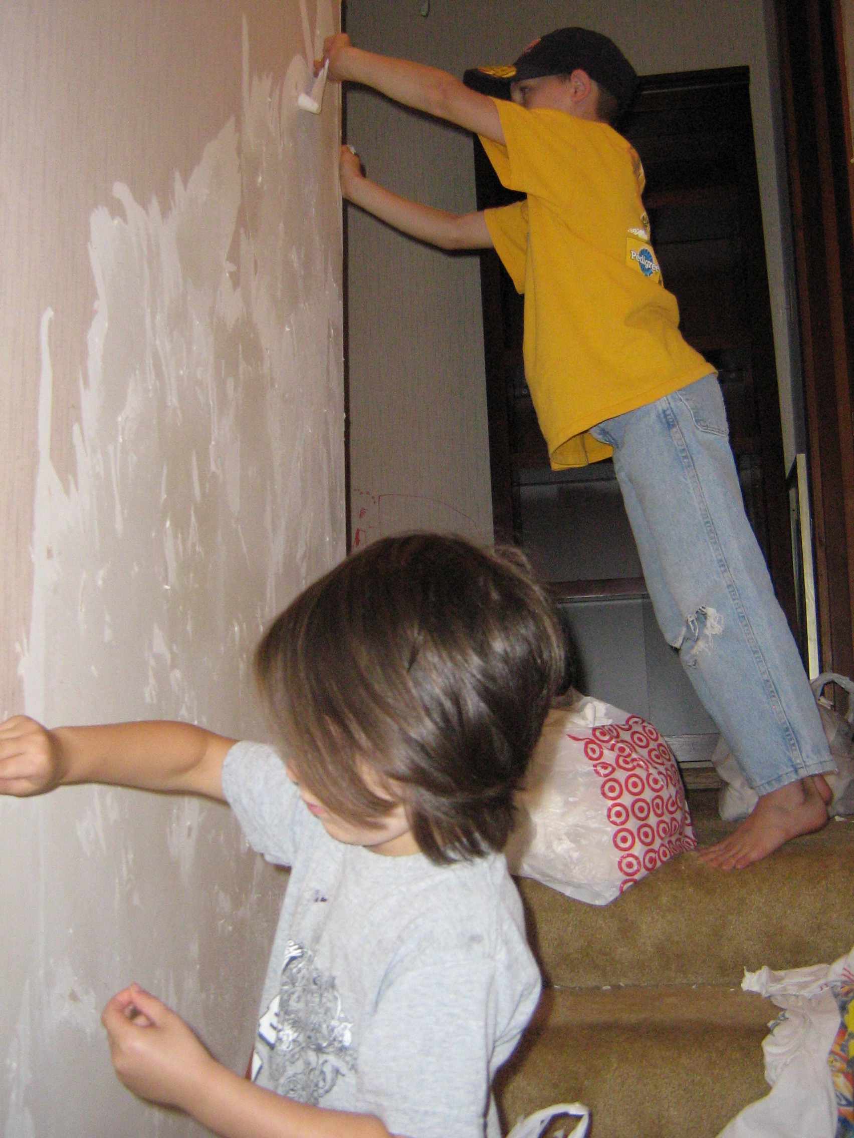 How to Remove Wallpaper Without Using a Steamer A Little Design Help